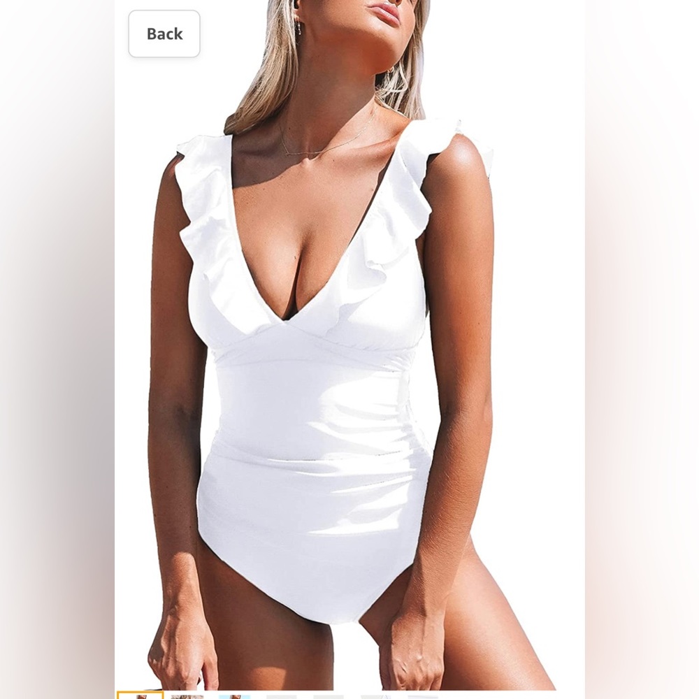 CUPSHE Women's Ruffled One Piece Swimsuit V Neck Lace Up white